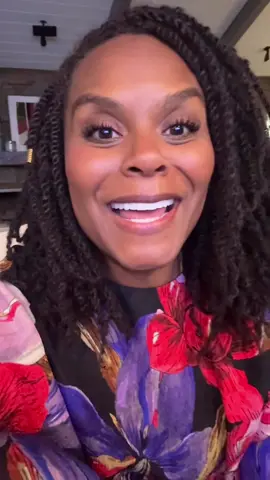 Ladies what we gonna do Jesus??😭😭😭😭😭 #tabithabrown #womanhood #spreadlove 