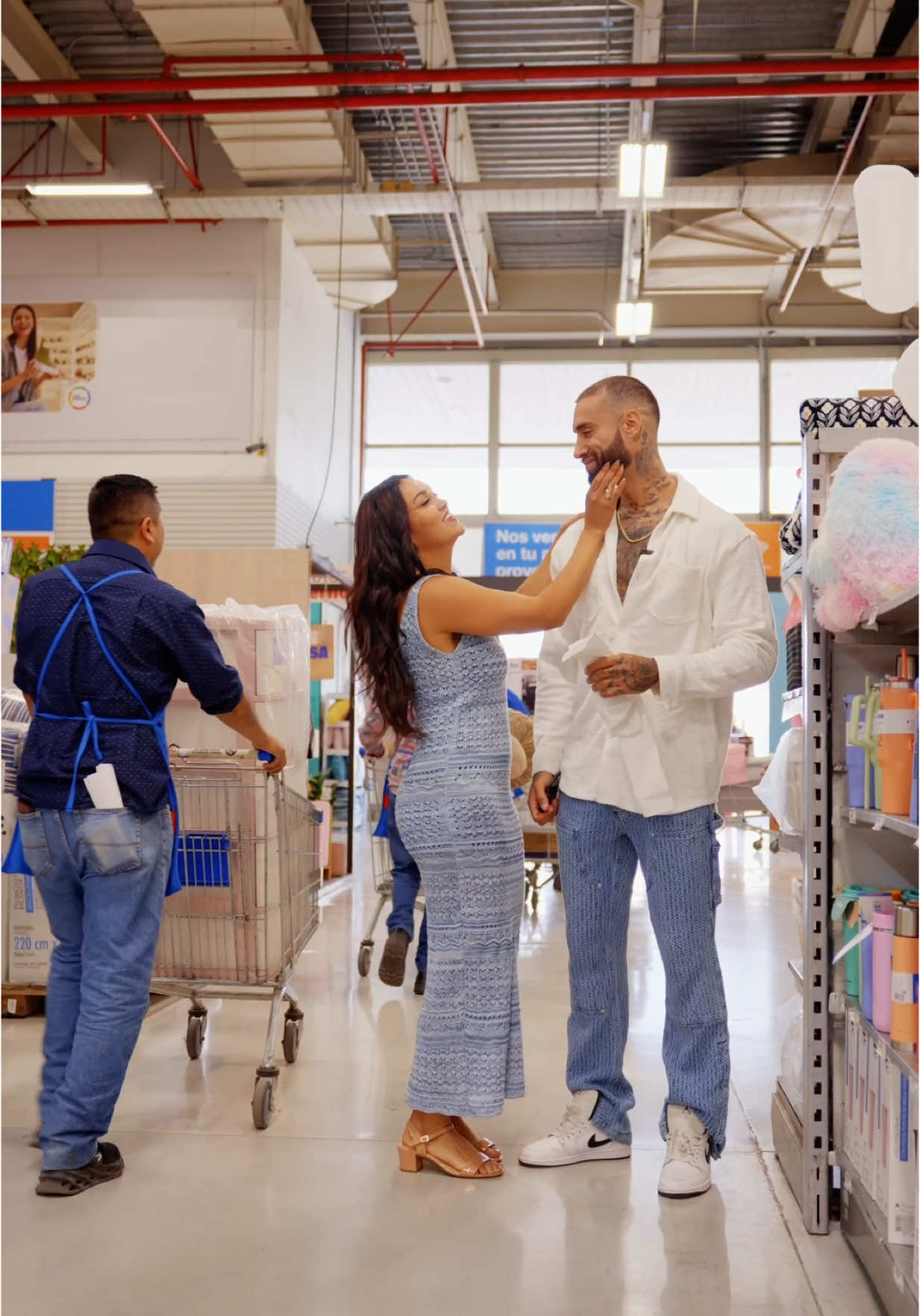 Justo lo que necesitaba! Un día de shopping en @Sodimac Perú para encontrar lo mejor para nuestra casa. Y con el Día de la Madre tan cerca... es el momento perfecto para aprovechar todos los beneficios que tienen. Porque mamá se merece lo mejor (y mi casa también) 