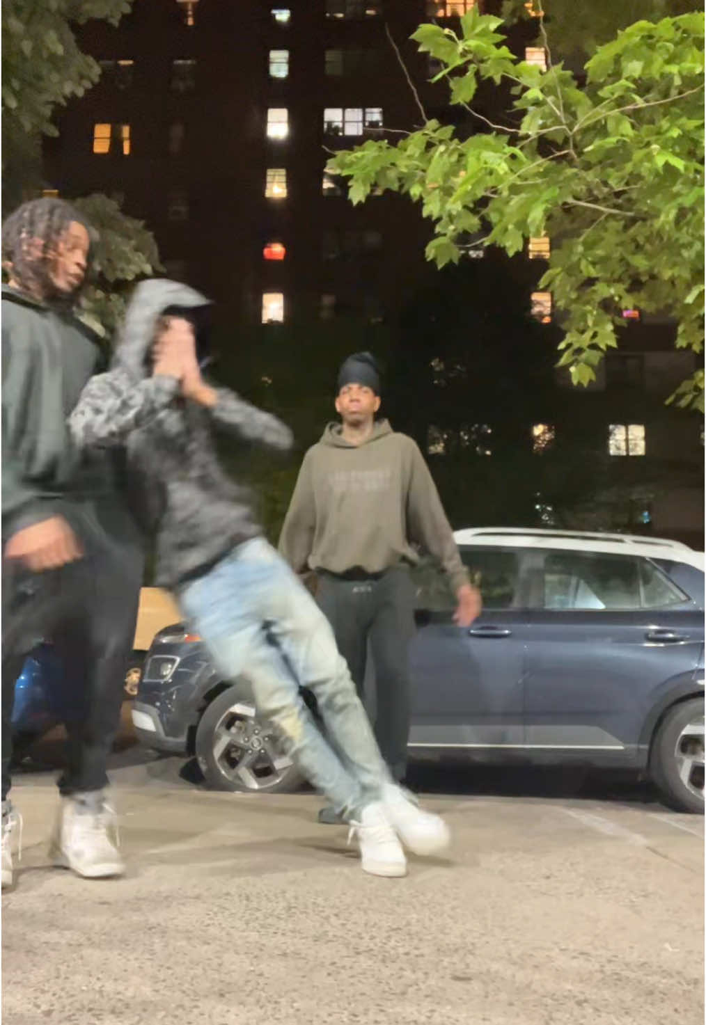 Who wants to battle, my cousin? 👀##fyp##viral##nyc##getlite##litefeet##harlemshake/@@Bartii✍🏾🖤/