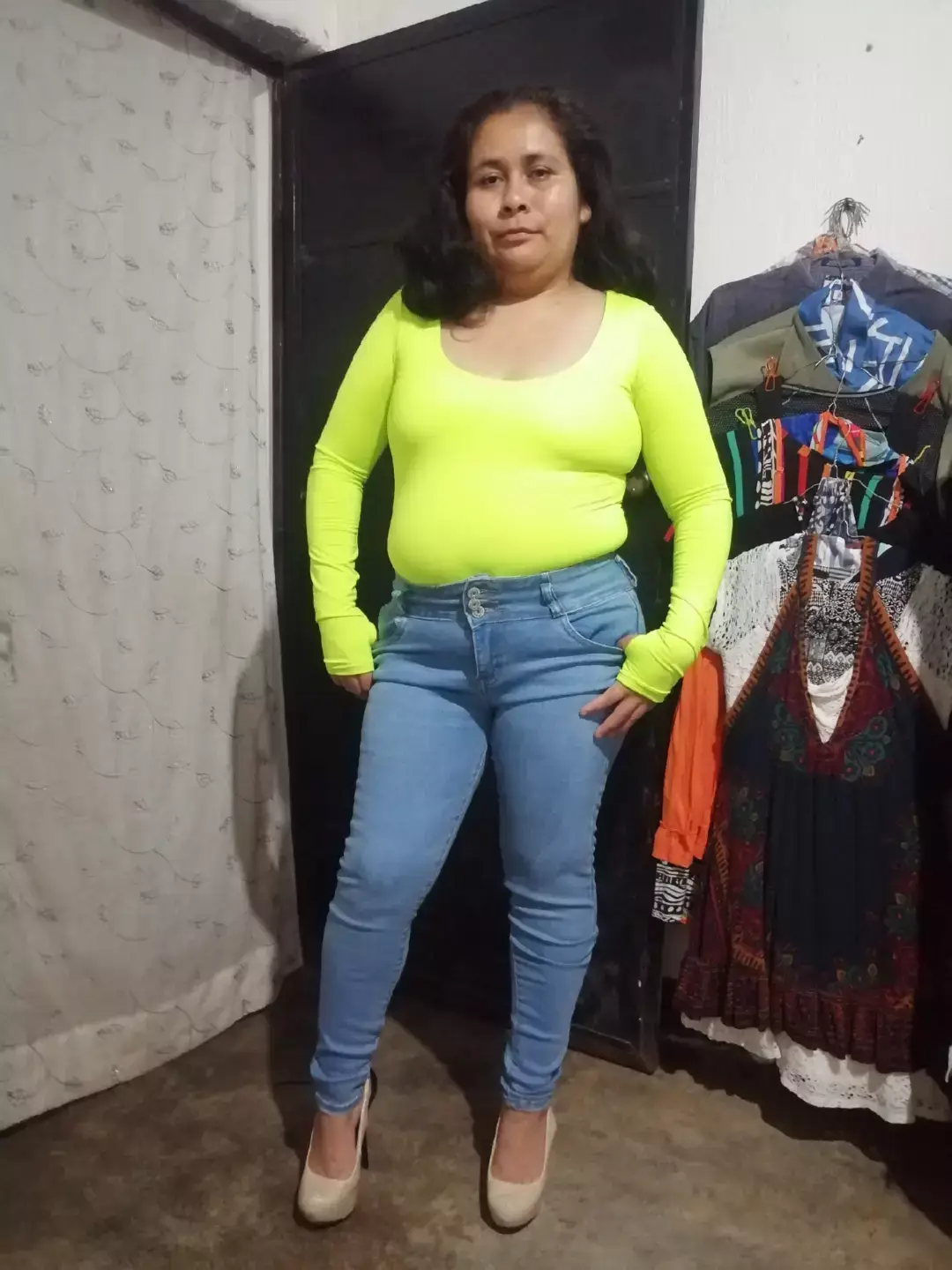 Mi esposa les desea que pasen un linda y reparadora noche.