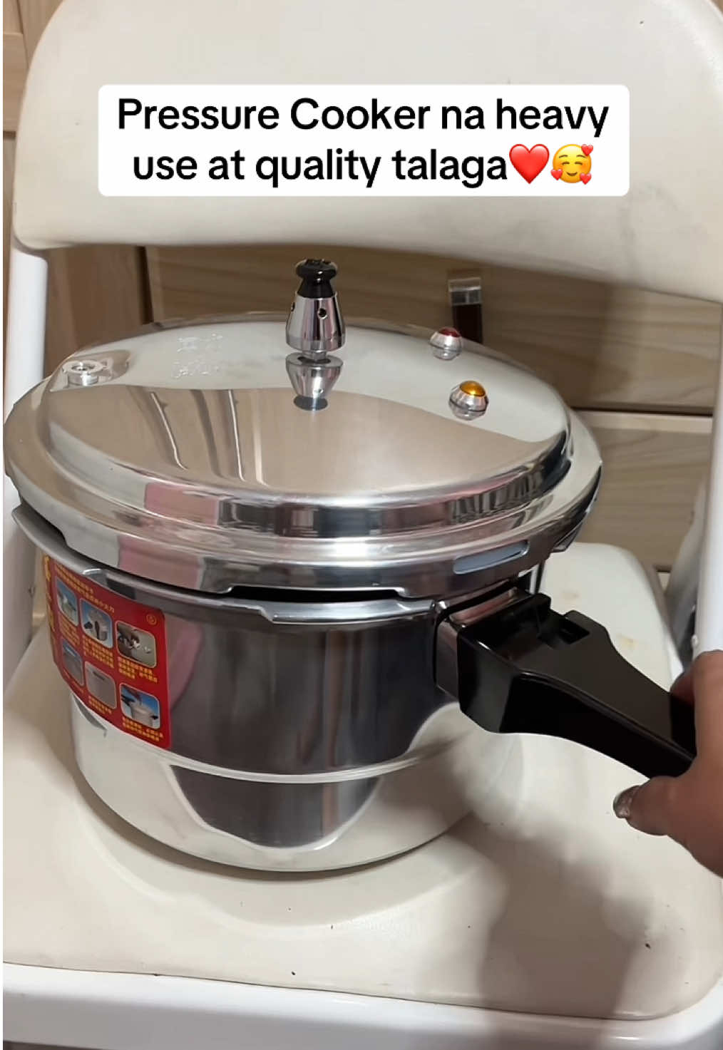 Ganda ng pressure cooker nato durable and good for strong usage❤️ #creatorsearchinsights #pressurecooker #aluminum #pressurecooking #heavydutypressurecooker #cooking #cookingstainlesssteel #cookingpot 