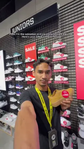 Brain’s running low, but the deals sure aren’t 😅🔥 Up to 50% off – we just loaded more must-grabs in-store! #JDSportsMY #JDSale #JDDeals