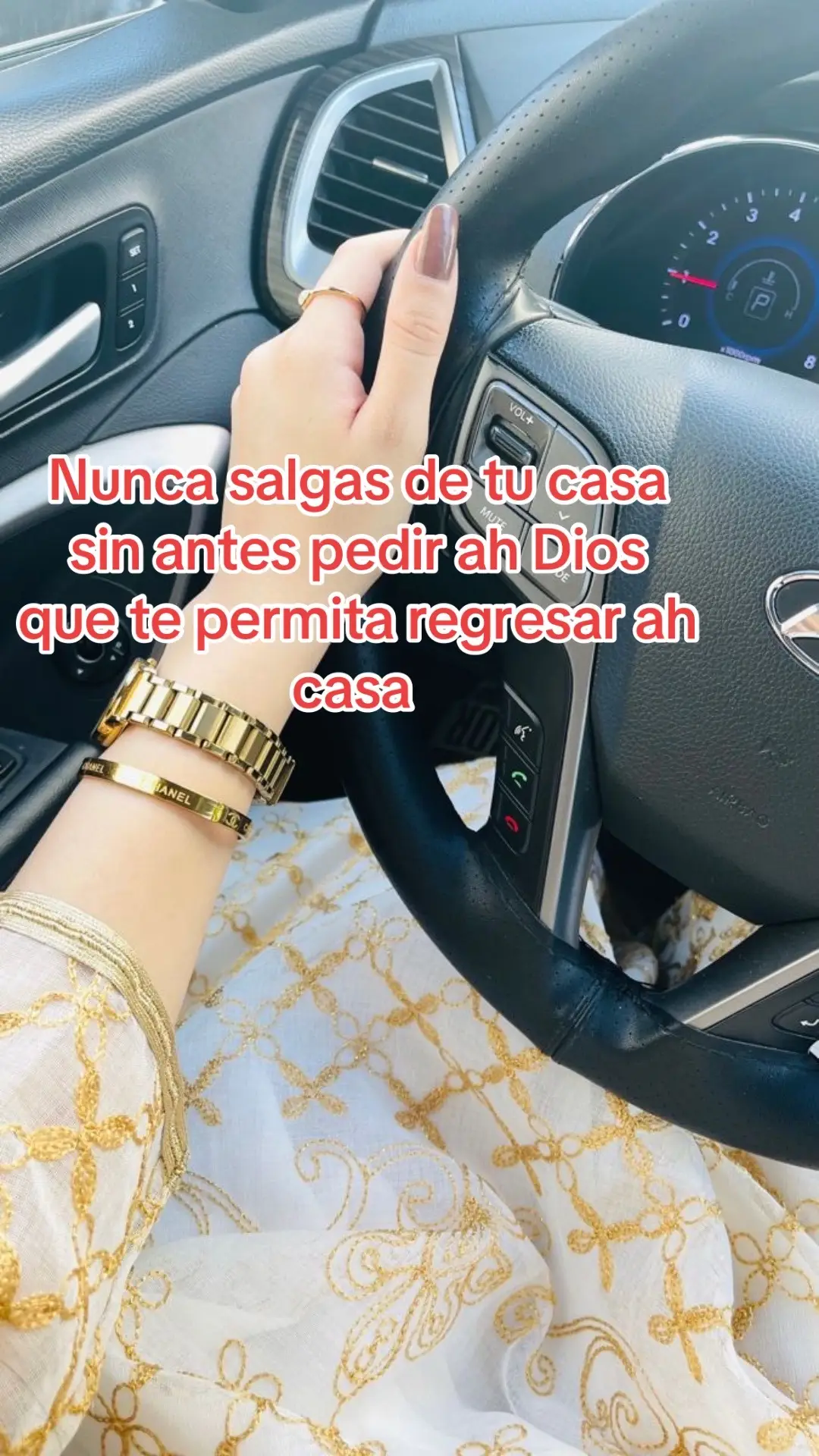Nunca dalgas de tu casa sin antes pedir ah Dios que te permita regresar ah casa ✨🙏🙌