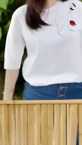 Kaos Wanita Sketsa Wajah Lengan3/4 Atasan oblong Santai Crew Neck  #kaoswanita  #kaosoblong  #lengan3per4 