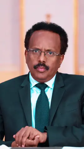 waqtiga sawira October 28, 2019 markale farmaajo #nabadiyonolal2017 #nabadiyonolol2026 #farmaajo #somalitiktok #farmaajiizam 