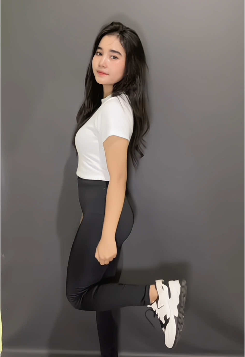 gaperlu diraguan lg legging by @Sriwa Indonesia #sriwa #legging #sriwafashion #sriwabikinpede #nyamanbersamasriwa #tiktok 