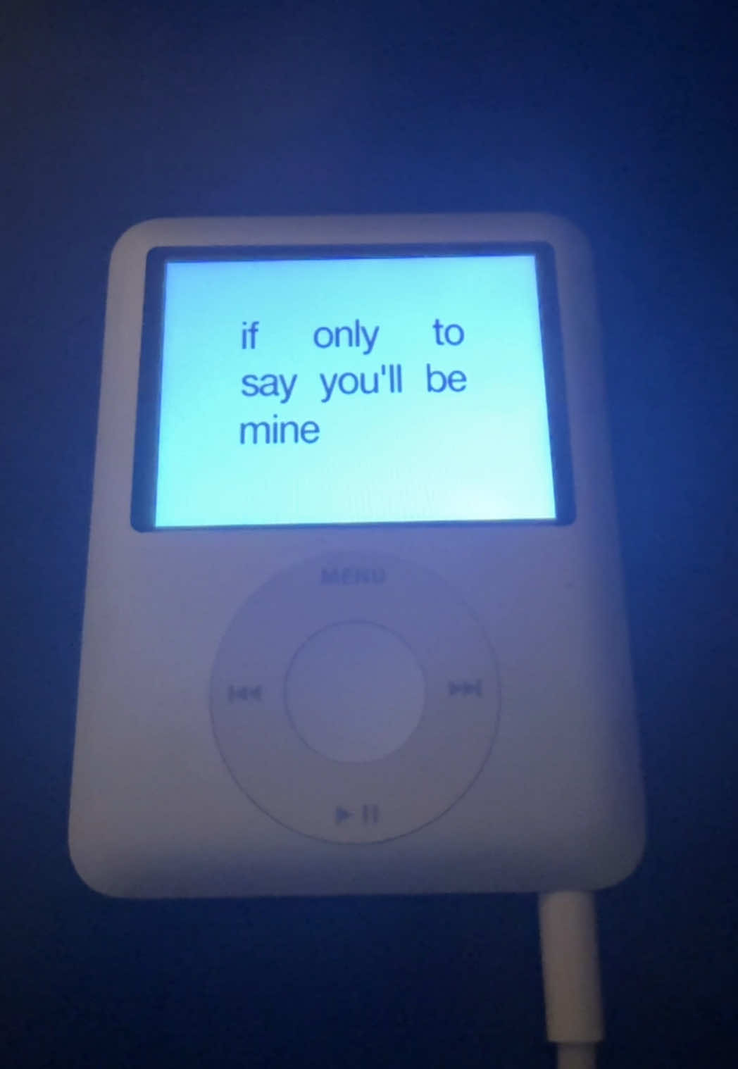 Sofia- clairo  #lyrics #songs #music #viral #fyp #ipod #relateable #feels #ipod #feels #tiktok #repost #clairo #sofia @Clairooooooooooooooooooo 