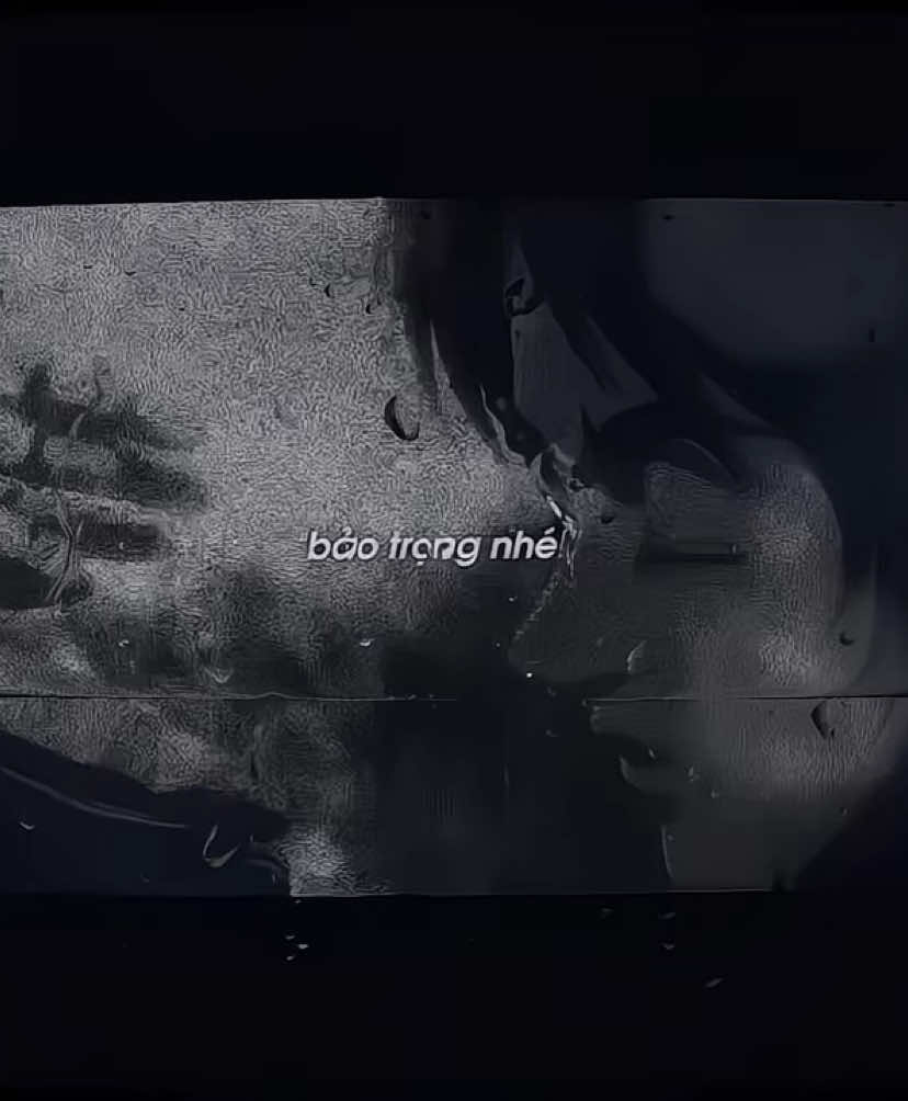 “đừng đi đâu, ở mãi bên anh được không?”#AttackOnTitan #viral #anime #fyp #yzsqd 