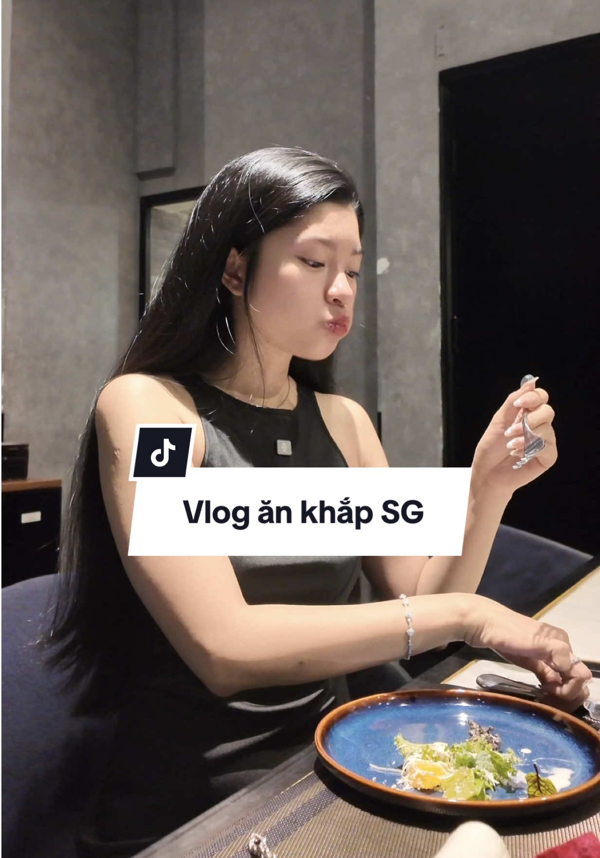 ĂN KHẮP SÀI GÒN | Bò Wagyu trên Landmark81, đồ hấp đang hot, bánh the 350F, bánh canh cua,…