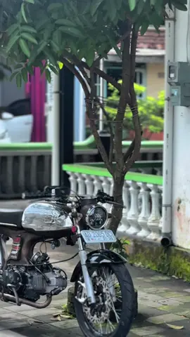 Sering dikira cb tapi kok mesinnya🤔 #grandamatir #astreaindonesia #plataa #magelang24jam #s90indonesia #s90z🔰 #s90 #capcut_edit #capcut #capcutvelocity #CapCut 