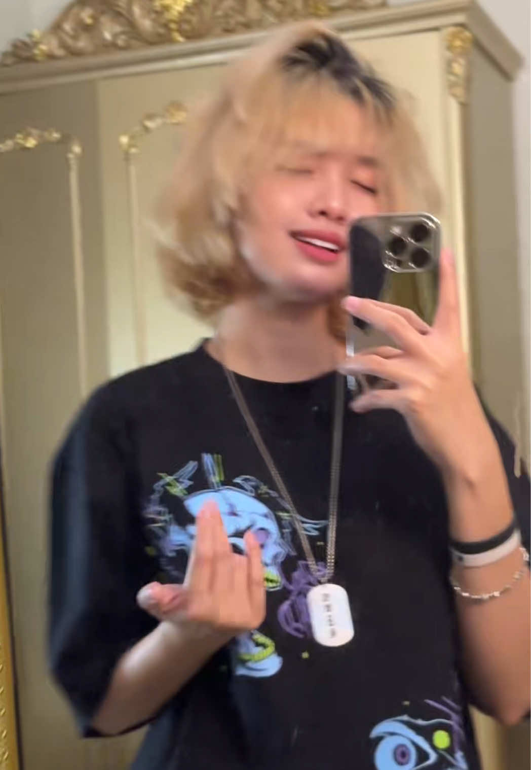 Aye