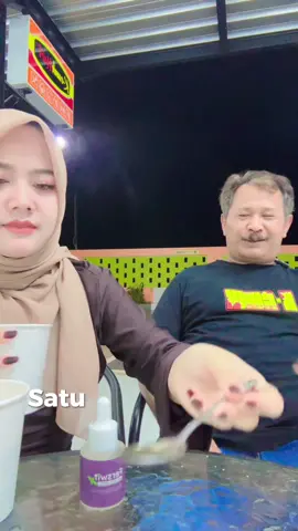 Si Ompong♥️ ini sudah harus di jaga ya kesehatannya😊🥺 . @Ferswit.id 
