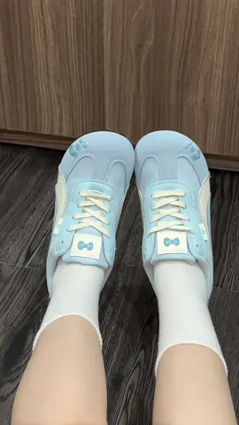 Giày thể thao #giaythethao #xuhuong #tomm 