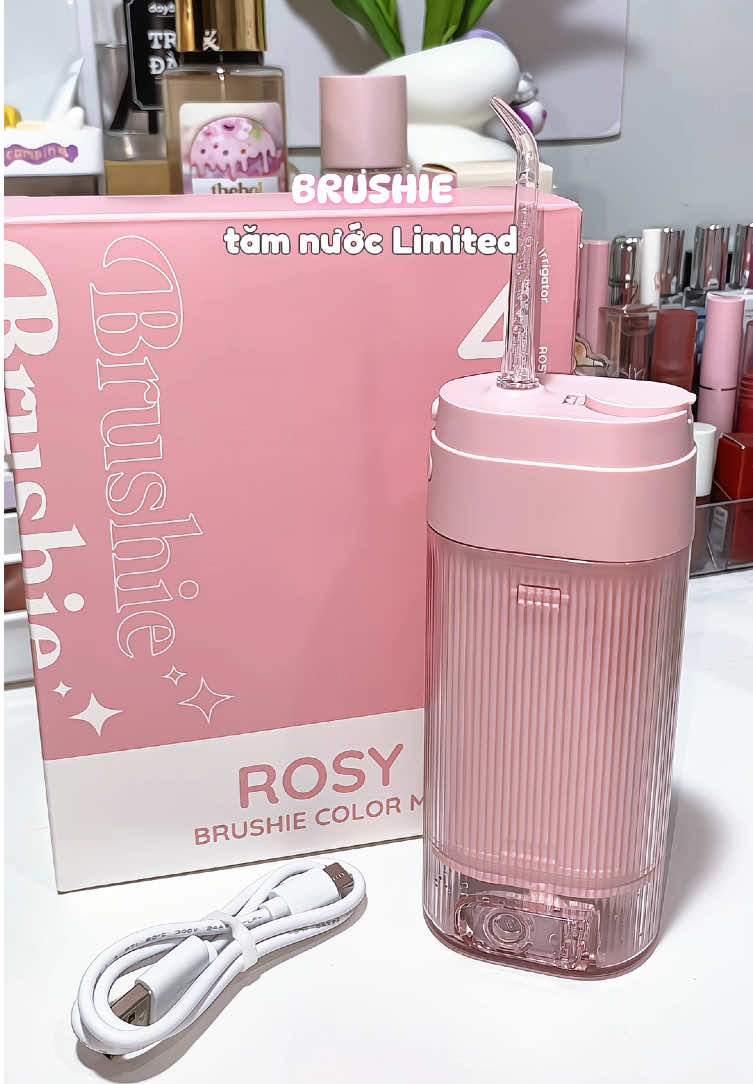 Tăm nước Limited Brushie 💓 #brushie #tamnuoc #tamnuocbrushie #chamsocrangmieng #unbox #unboxing #fyp #viral 