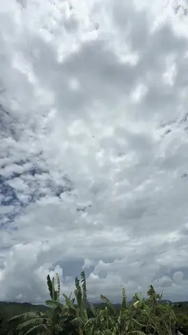 Awesome Airshow by Russian Knights @ #lima25 #limalangkawi25 #airshow #russianknights 