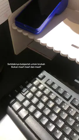 Maaf hanya kata penenang yg gabisa dilupakan!