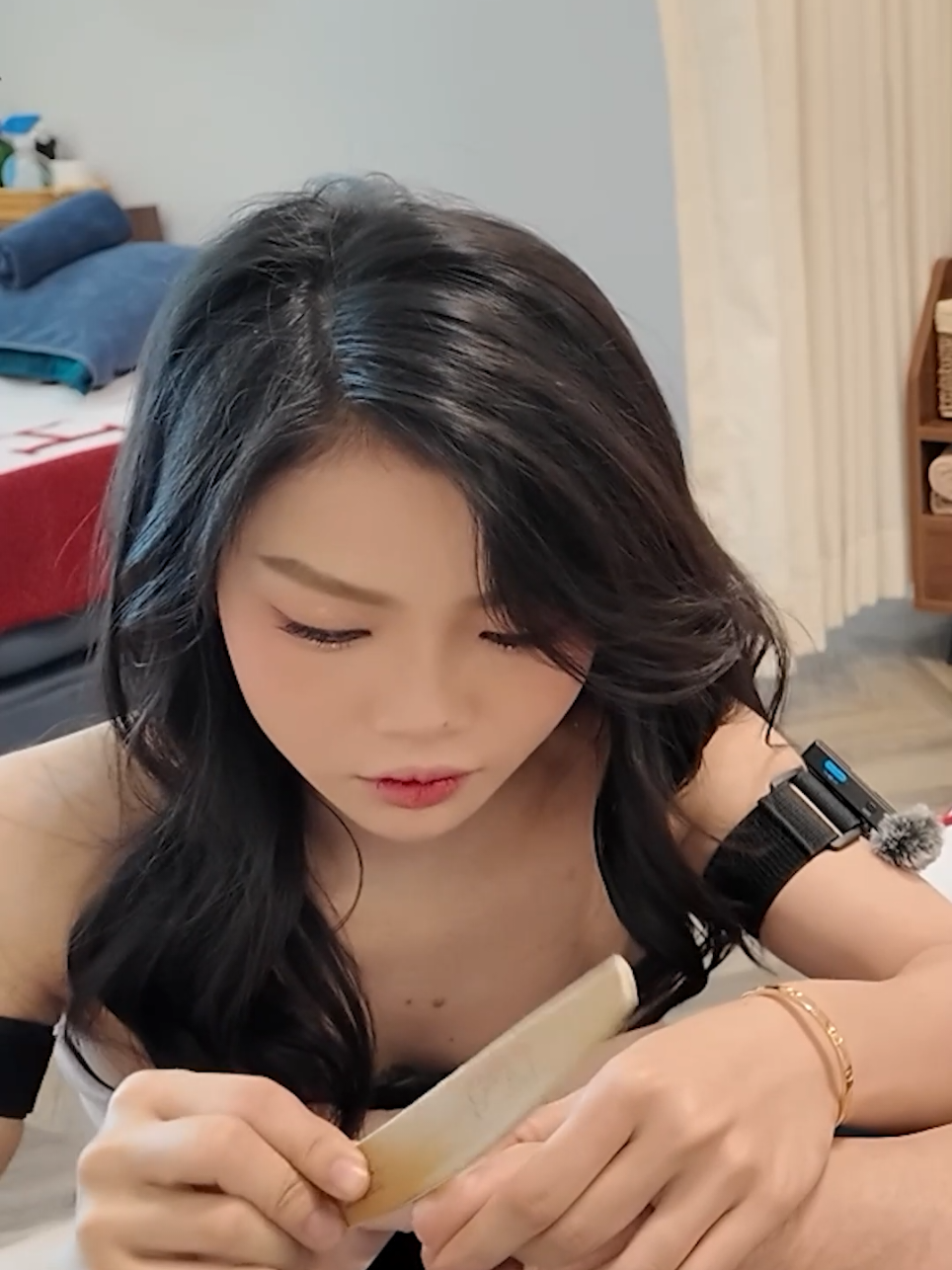 순식간에 빠져드는 몰입감… 관리사 니의 쉼 없는 손맛 | 베트남 춘향 바버샵 ASMR Instant Immersion… Relentless Touch of Therapist Ni | Vietnam Chun Hyang Barbershop ASMR 一瞬で引き込まれる没入感…管理士ニーの止まらない手技 | ベトナム春香バーバーショップ ASMR #マッサージ #シャンプー #癒し #ASMR #ベトナム理髪店 #バーバーショップ #ベトナム旅行 #理容室 #リラクゼーション #手技 #管理士ニー #春香バーバーショップ #ベトナムASMR #Healing
