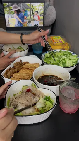 Bún nước tương cho ngày lười nấu cơm✨#ancungtiktok♥️ #anmukbang🍰 #thichnauan #ilovetiktok 