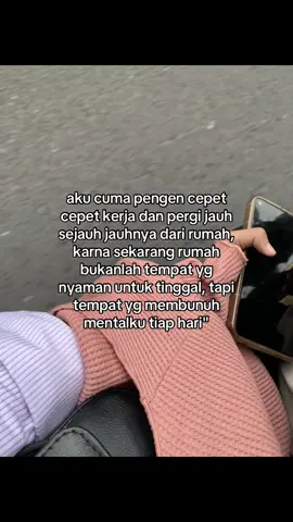 dirumah terlalu berisik buat aku yg ingin ketenangan😔#berisiksekali 