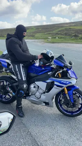 #desibikelife #bikersoftiktok #motorbikesoftiktok #motorcyclesoftiktok #bikerstiktok #motorbikesoftiktok #motorcyclesoftiktok #bikerstiktok #motorbikevideos #superbikevideos #sportsbikes #superbikes #bikervideos #motorcyclelife #bikelifeuk #motorbike #moto #bikelife #motorcycle #motorbikes #bikerboys #mototrend #superbikevibes #bikedream #buyingfirstmotorcycle#needsummer #bikercommunity #ridemotorcycles #bikesoftiktok #newbike 