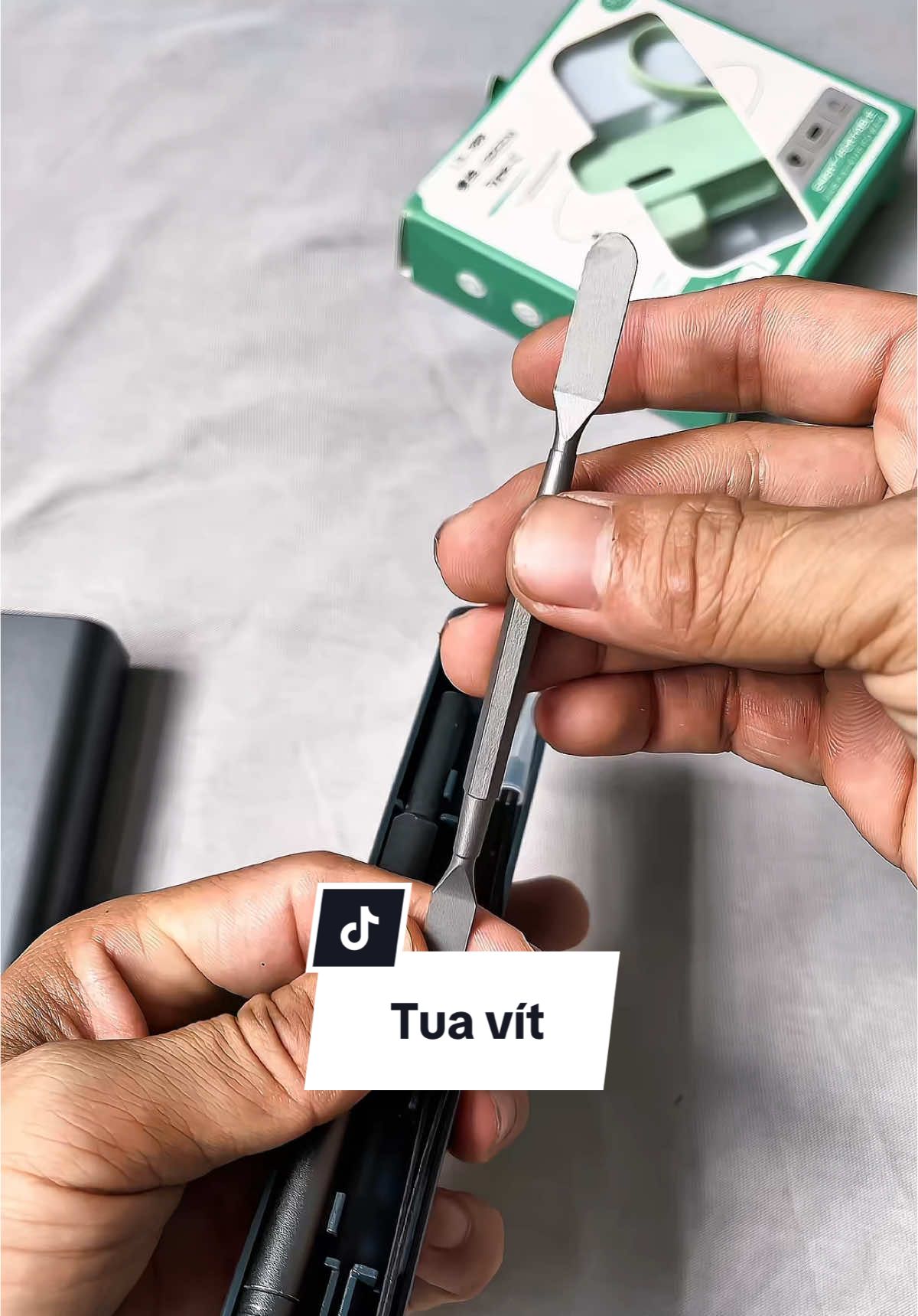 Bộ tua vít 34 chi tiết đa năng dùng trong sửa chữa. #botuavitdanang #botuavit34chitiet #botovitdanang 