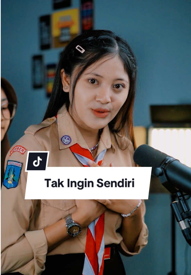 Tak Ingin Sendiri · Dian Piesesha Best Hits Dian Piesesha Vol 1 ℗ 1991 JK Records Cover by Simi Studio Team #takinginsendiri #dianpiesesha #smk1pancasilaambulu #smapancasilaambulu #simistudioteam 