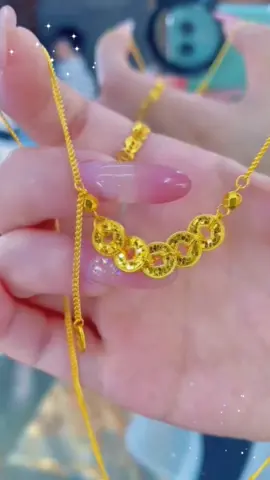 สร้อยคอเหรียญห้าจักรพรรดิ#songkran2025 #fyp #fouryou #gift #热门 #pendants #necklace #เครื่องประดับ #สร้อยคอ #bangle #กําไลข้อมือ 