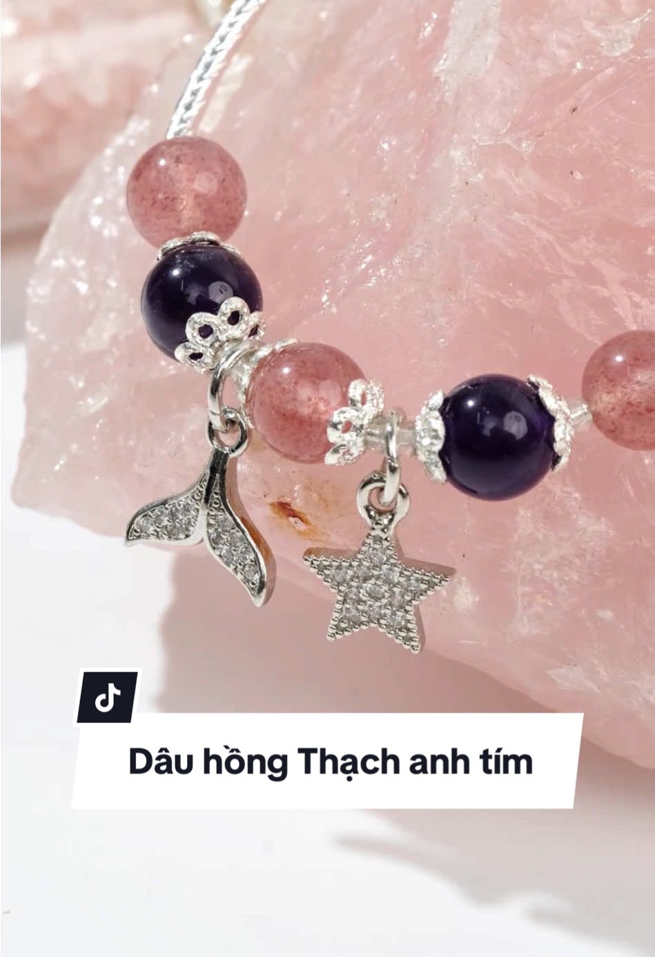 Trở thành phiên bản tốt hơn của chính mình với dâu hồng thạch anh tím #ANGEM #trending #angem #NangLuongTichCuc #vongtay #fyp #manifest 