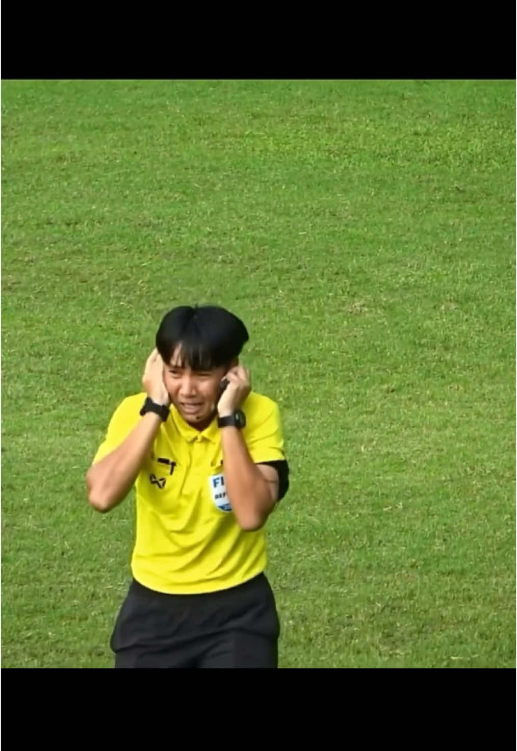 อันตราย ภัยธรรมชาติ ผู้ตัดสินเป่าเบรคเกมส์ก่อน #ฟุตบอลลีกหญิง #ไทยวีเมนส์ลีก #ฟุตบอล #thaiwomenleague 