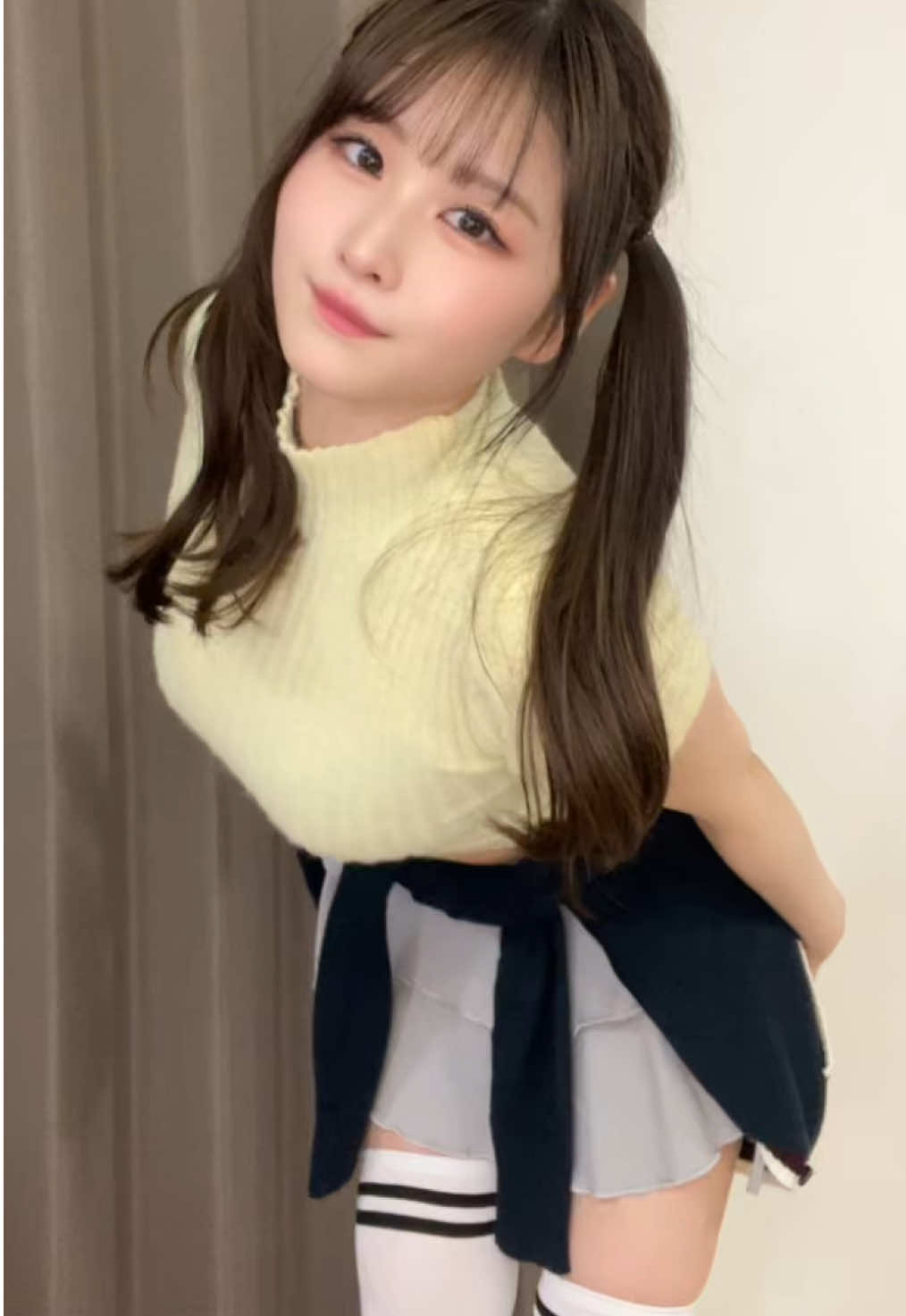 ツインテールのとくべチュ、仕様です🐱💕 #fyp #運営さん大好き #おすすめにのりたい #ツインテール #ニーハイ 