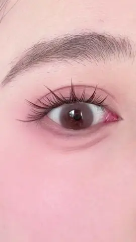 so pretty lashes 😻#eyelashes #lashes #fyp #tiktokmademebuyit #makeup #goodthing 
