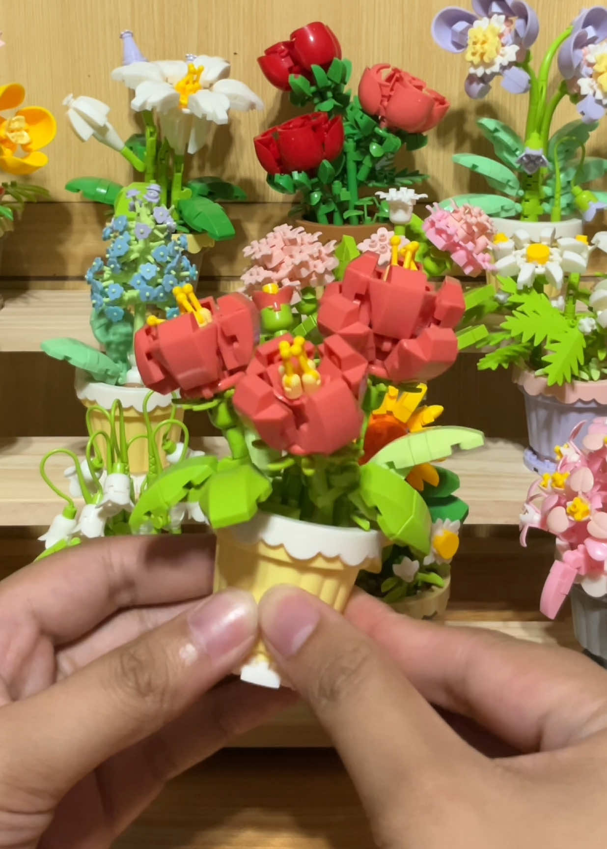 You Deserve This #buidingblocks #buildingblock #flowerbuildingblocks #flowers #legoflower #legoflowerbouquet #flowercollection #flowersforyou #flowersforher #flowersforgirlfriend #giftideas #giftforher #giftforyou