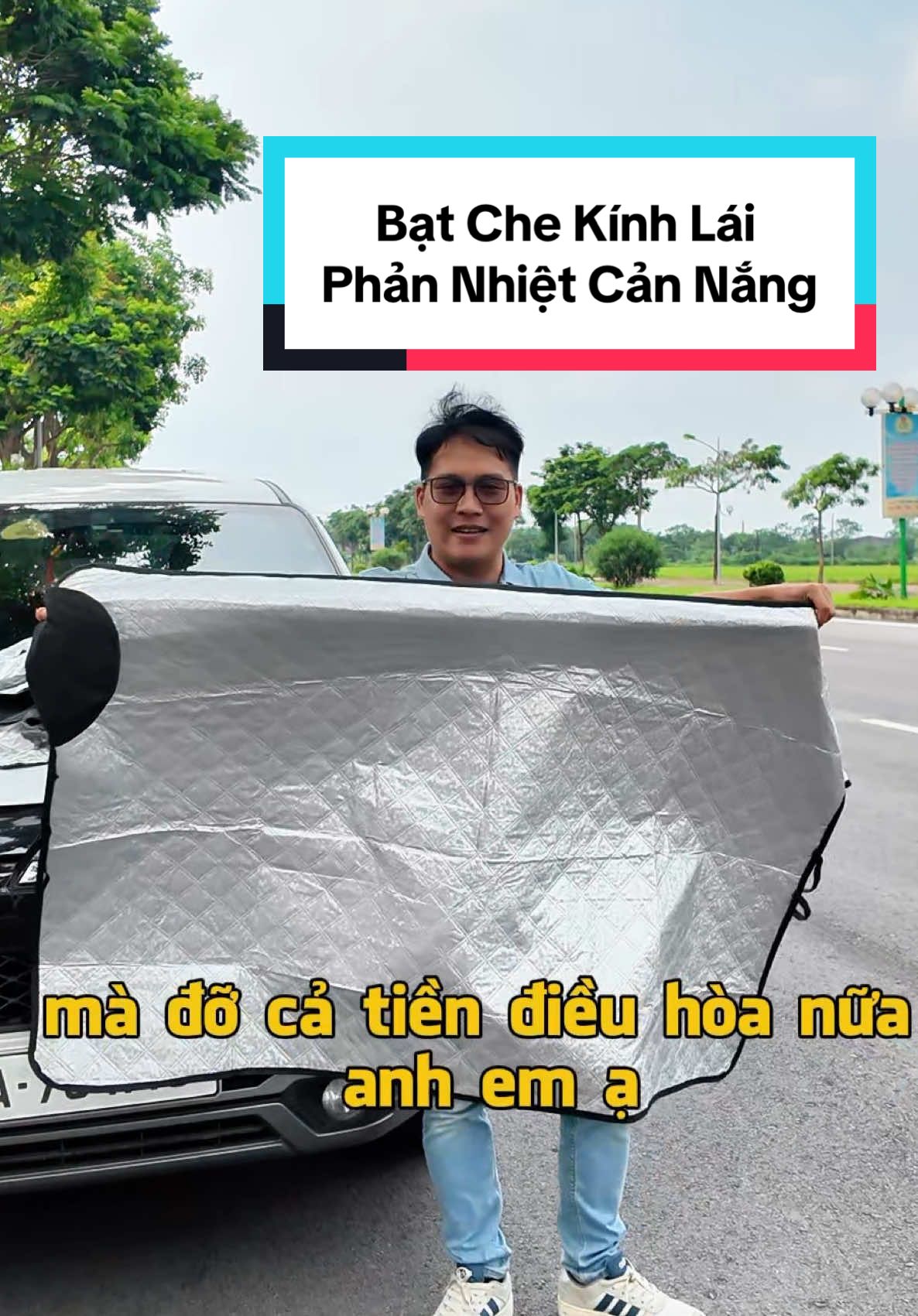 Bạt Che Kính Lái Ô Tô Phản Nhiệt Cản Sáng Mát Xe #LearnOnTikTok #hunglendo #phukienoto #dochoixehoi #batphuoto #ochekinhlai #batchekinhlaioto 