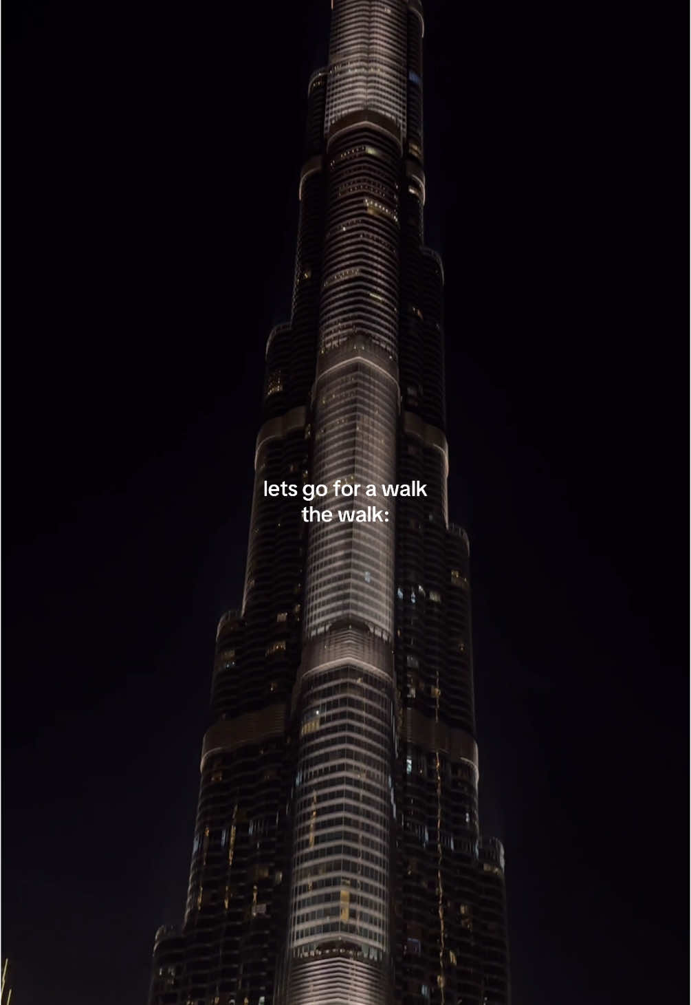 best kinda walk  #dubai #dxb #dubaitiktok #uae #burjkhalifa #burjkhalifadubai #fyp