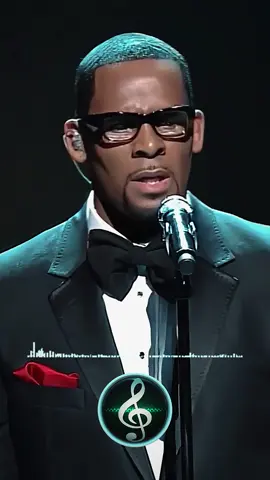 When a woman loves - R.Kelly #rkelly #whenawomanloves #lyricsvideos #lyrics #lyrics_songs #songlyrics