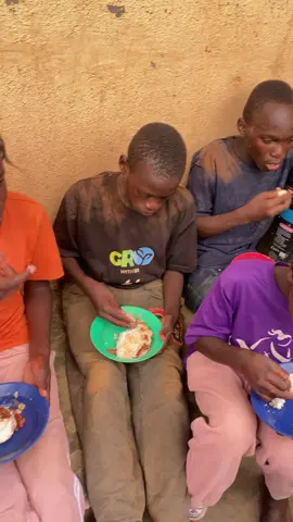 PLEASE LET STAND WITH THIS FAMILY TO FIGHT HUNGER 😍❤️💕😭😂#1min #foryoupage #fypシ゚ #support #donatenow #fypp 