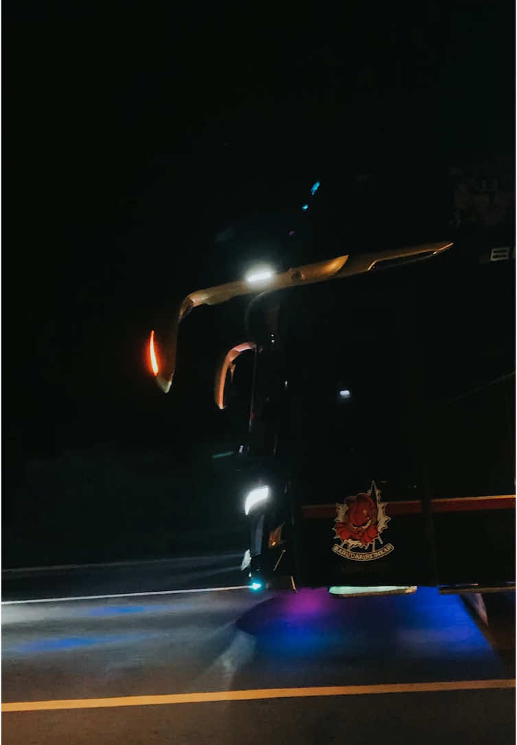 Reinkarnasi.  #bus #videobus #busmalam #bismania #beranda #foryou #fypシ゚ 
