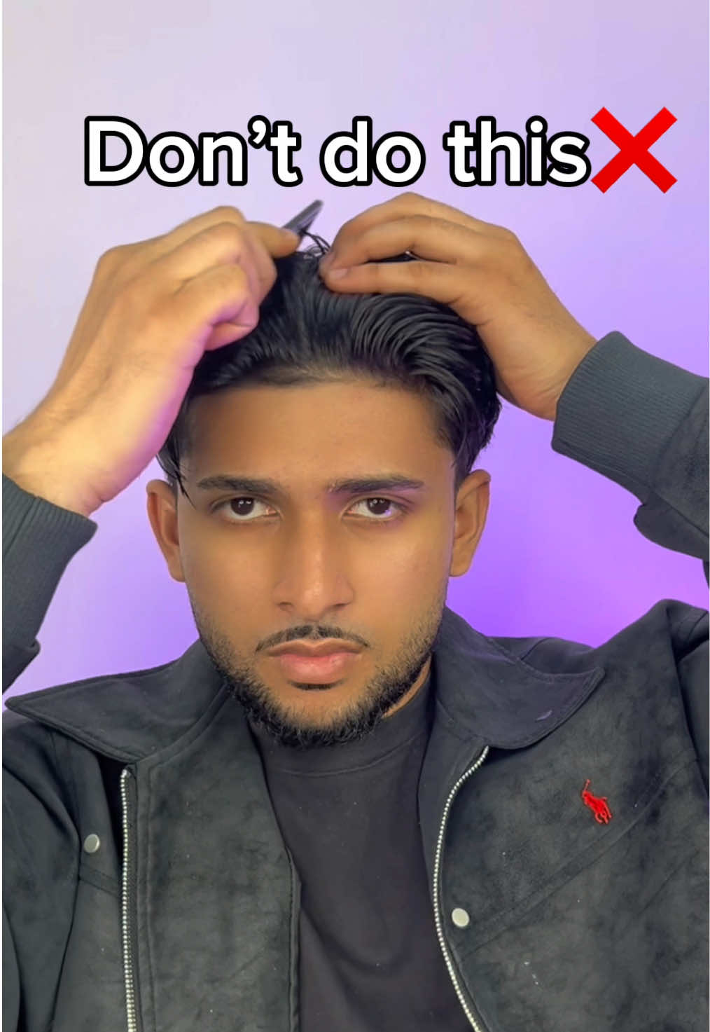 Stop doing this ❌ . . This is the best way to style the messy fringe Shopping list -hair clay -sea salt spray -blow dryer -diffuser attachment #haircut #hairstyles #hairtutorial #grooming #barber#looks #hairline 
