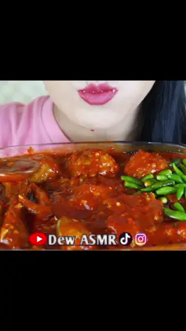 Pentol Pedas 🥵 (Yt: Dew Asmr)#dewasmr #mukbang #pentolpedas #bikinngiler #asmrsound #eatingsounds 