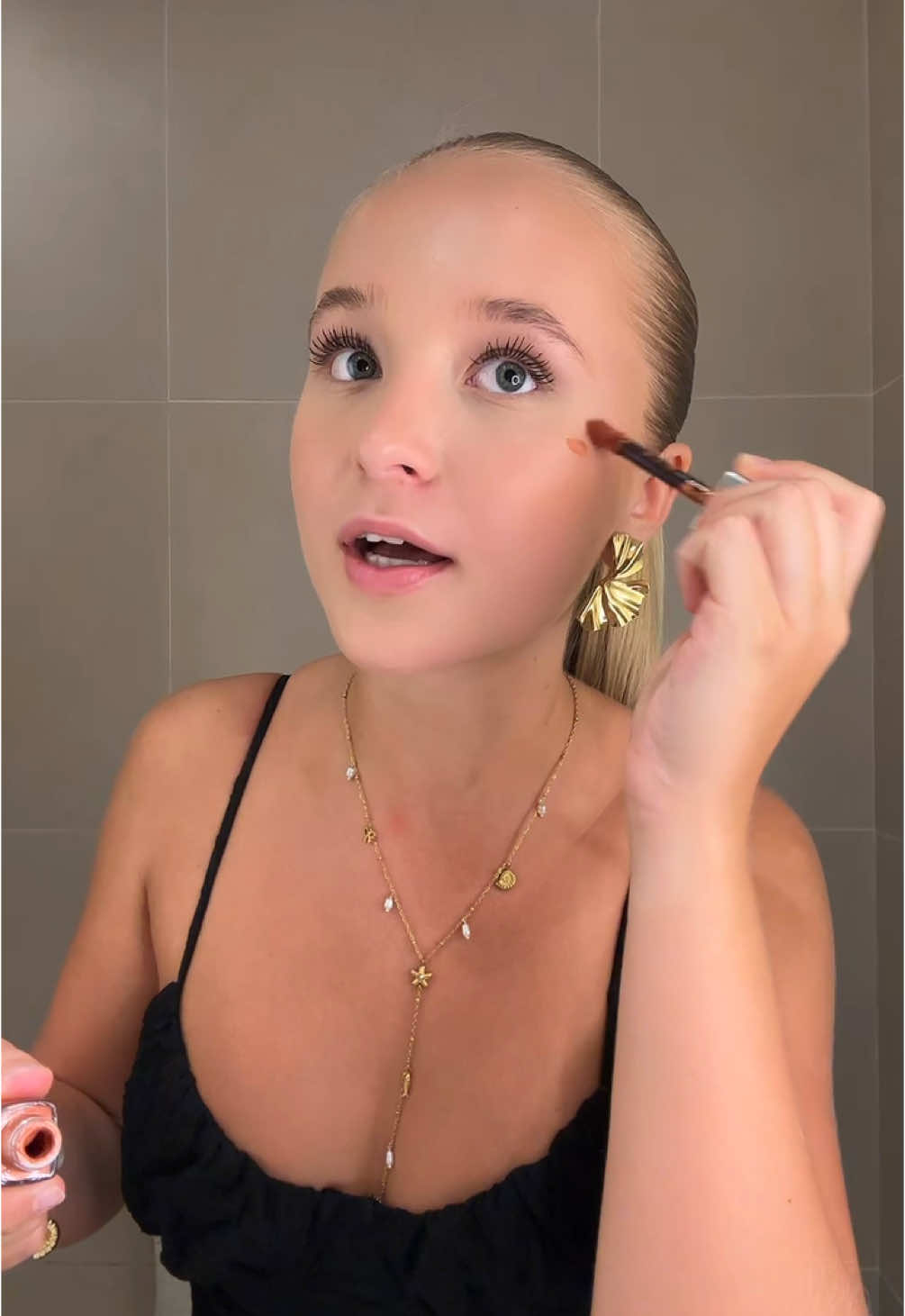 bref petite storytime de ma petite vie 😂🫶🏼  #grwm #anecdote #everydaymakeup 