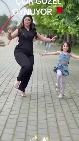 #kesfet BENİ ÖNE ÇIKART TİKTOK TÜRKİYE ÇOK GÜZEL OYNUYOR 🌹