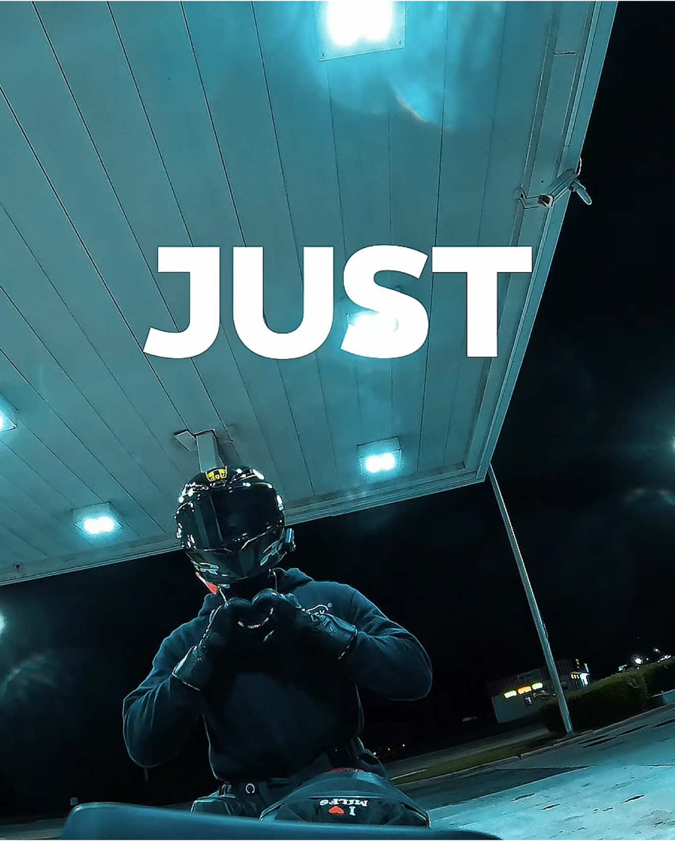 Friends #sportsbike #biketiktok #biker #viralmoto #lyrics #chaseatlantic #friends 