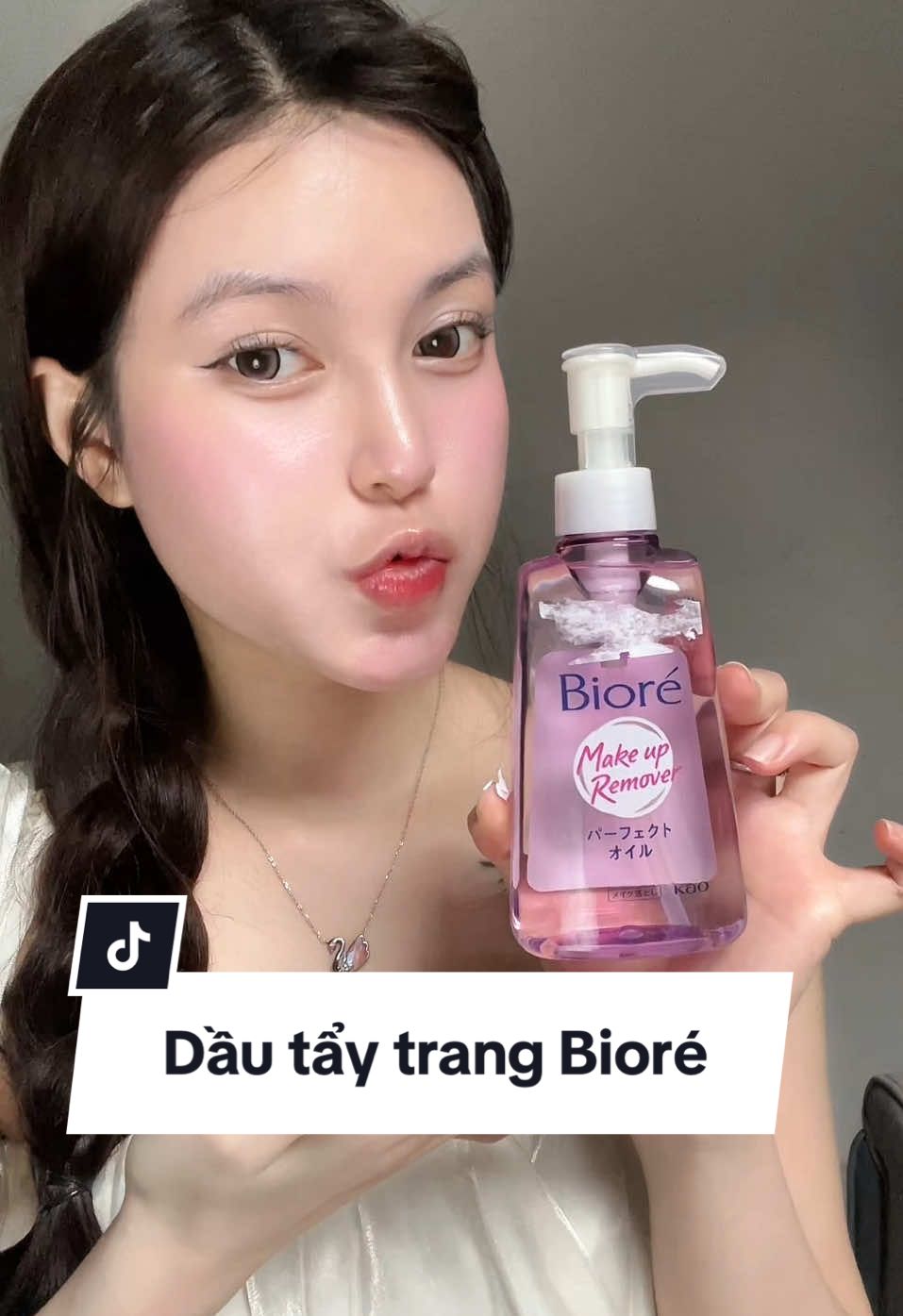 Từ hồi dùng e này da tui sạch sâu đỡ mụn hẳnn ýyy #bioredautaytrang #dautaytrang #cleansingoil #BeautyTok #LearnOnTikTok #reviewlamdep #tips #xuhuong #skincare 