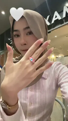 pamer cincin bru akuu