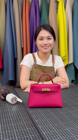 Do you like the same handmade goatskin bags as big brands? #HandmadeBag #handmadeleatherbag #ArtisanBags #LuxuryHandbags #HandcraftedBag #HandmadeLuxury #LeatherBag #ArtisanCraft #UniqueDesign #ArtisticBags #CreativeHandbags #FashionArt