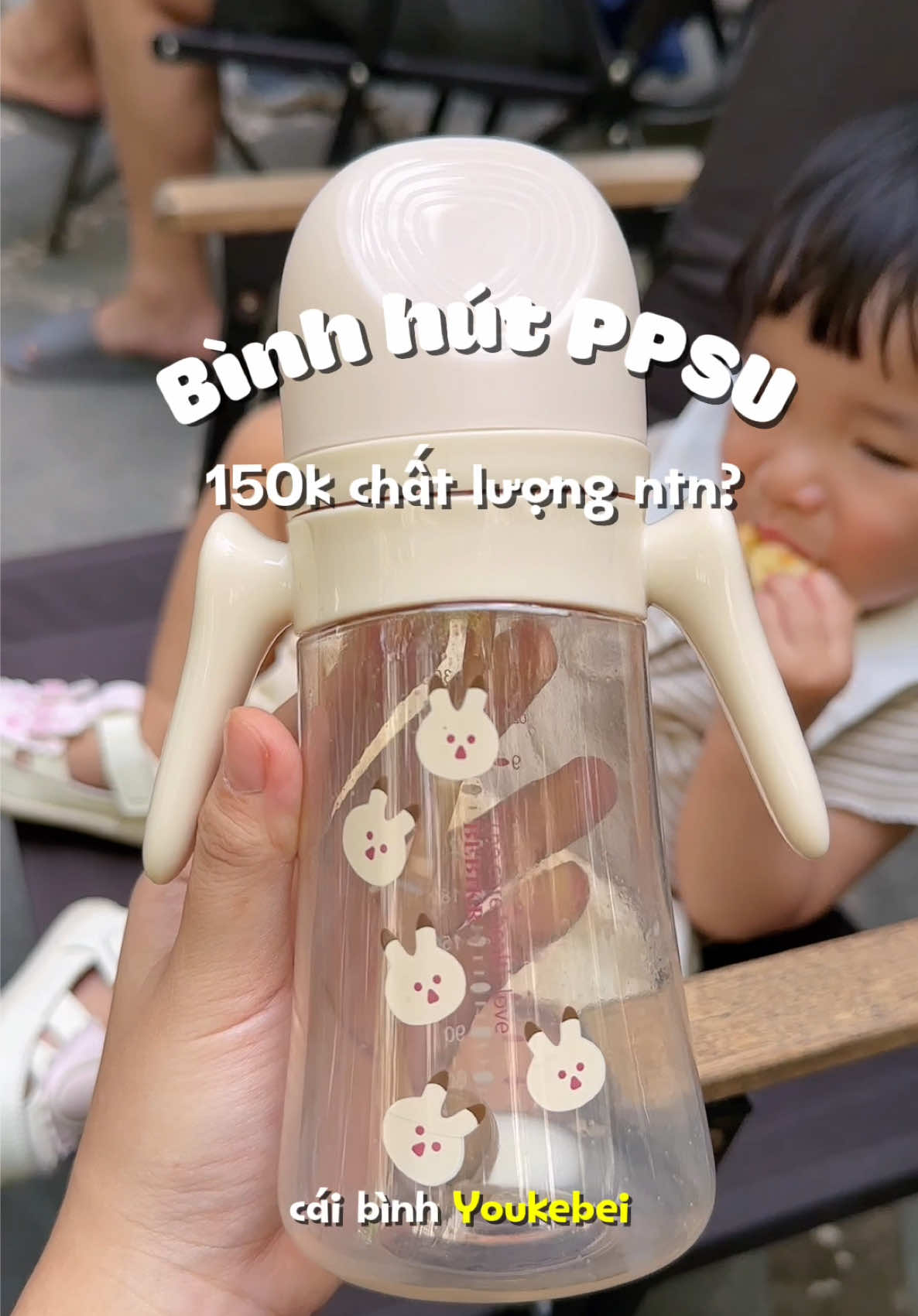 Vì sao chiếc bình PPSU này siêu hot Tiktok  ^^ đây là góc nhìn của tui. Mận rất thích bình này hihi mà nó hơi to mấy bà ạ 300ml lận :)) #mecucman #mevabe #binhtaphut #binhtaphutchobe #binhtaphutnuocchobe #binhnuocchobe #xuhuong #viral #mebimsua #beandam 