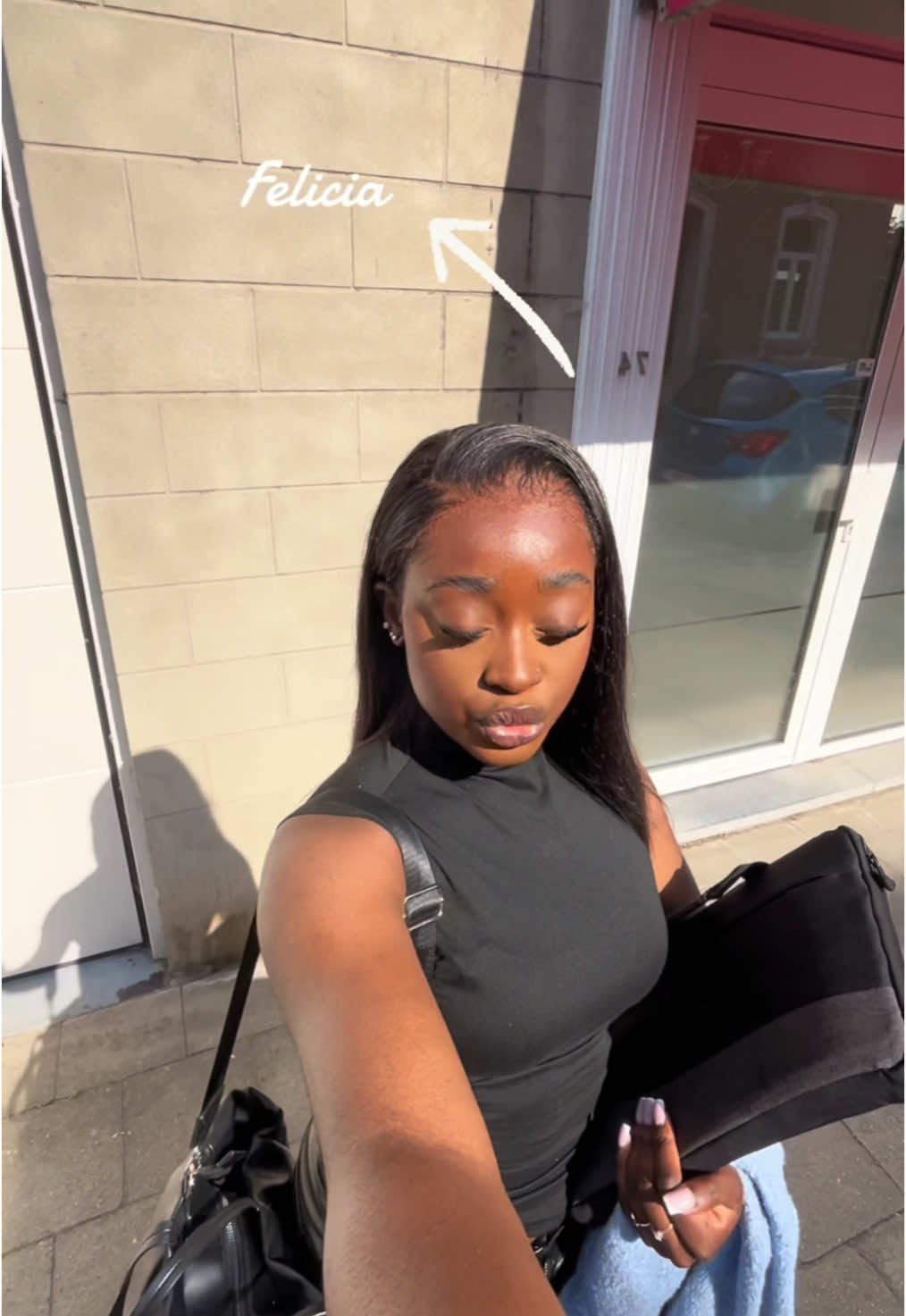 Coucou✨  Le samedi 17 mai, nous avons vécu une nouvelle journée entre femmes. Cela s’est super bien passé ! Dans ce vlog, vous allez accompagner Felicia 🥰Durand tout au long de la journée. Même si vous l’avez manquée, pas d’inquiétude : il y aura plein d’autres éditions à venir. Bonne journée à vous, et que Dieu vous bénisse. 🙏🏾 Hey ✨ Op zaterdag 17 mei hadden we opnieuw een mooie vrouwenbijeenkomst. Het was een geweldige dag! In deze vlog gaan jullie Felicia🥰 Durand de hele dag vergezellen. Als je er niet bij kon zijn, geen zorgen er komen nog veel meer edities aan. Fijne dag en Gods zegen!🙏🏾