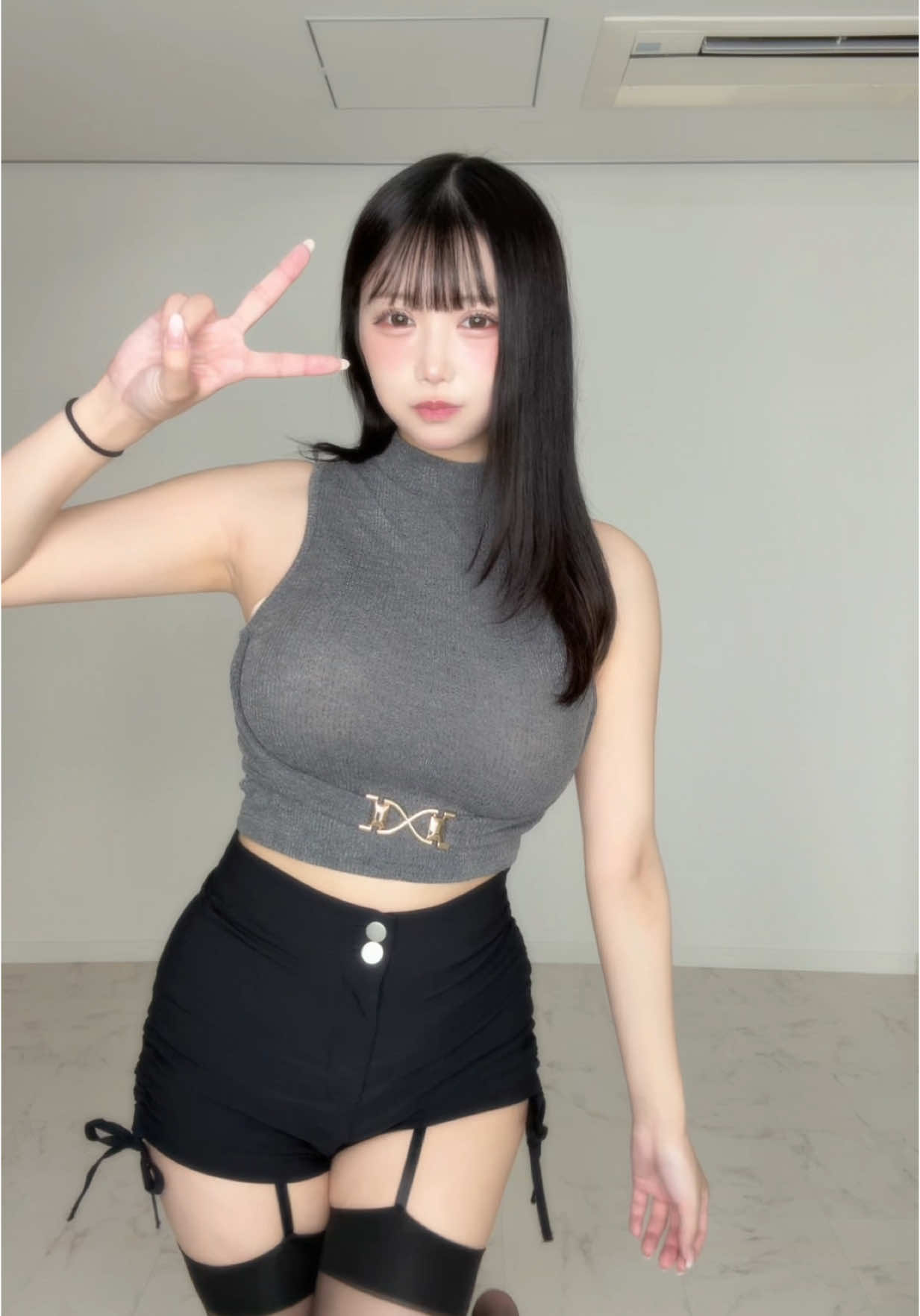 編集ミスでモザ無し🥭を投稿してしまった女はこちらです。