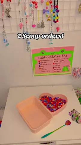 How many of y’all are watching just to listen to Billie?😂#billie #fyp #handmade #lilscoops 