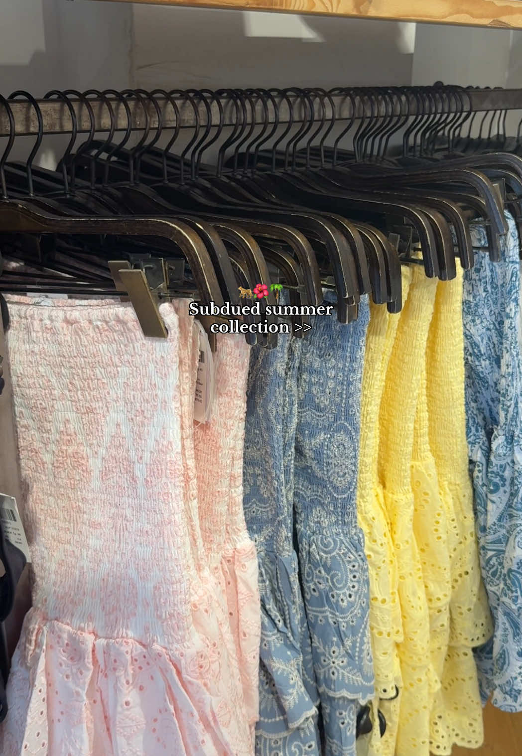 I’m in love  #Summer#clothes#inspo#outfit#fyp#style#fashion#OOTD#clothes#alisa#fyp#blowthisup@subdued.spain @Subdued  